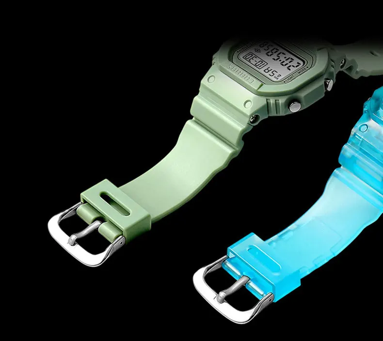 women watch  (9)