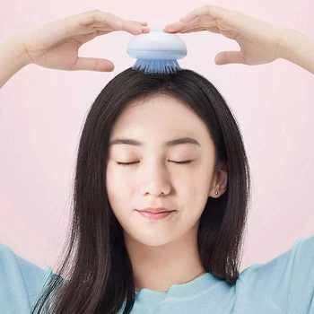 

YIYOHOME Jellyfish Portable Comb Cute Anti-static Silicone Massage Hair Brush Comfortable Shower Massage Hairbrush Comb Smart