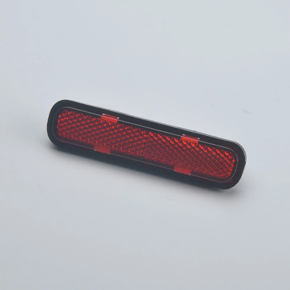 

Back Reflective Board Mountain Bike Bicycle Rack Tail Safety Warning Lamp Cycling Bike Rear Reflector Light for Night Riding