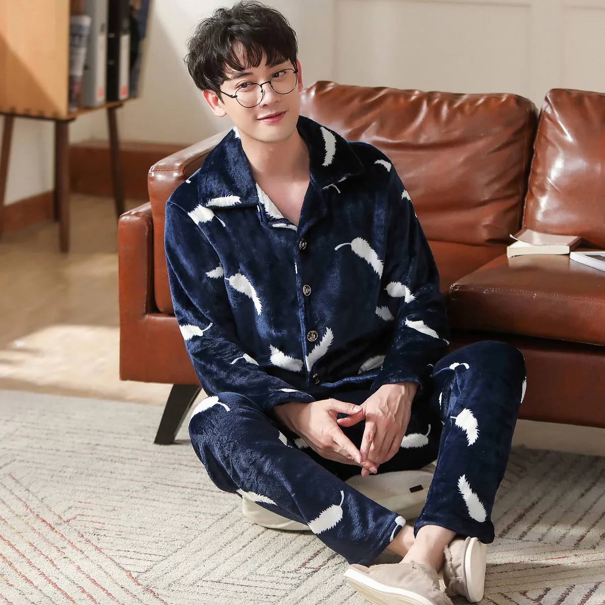 Winter Thicken Warm Soft Flannel Pajamas Men Long-sleeved Sleepwear Pijama Couple Homme Nightwear Cardigan Pyjamas mens sleep wear Pajama Sets