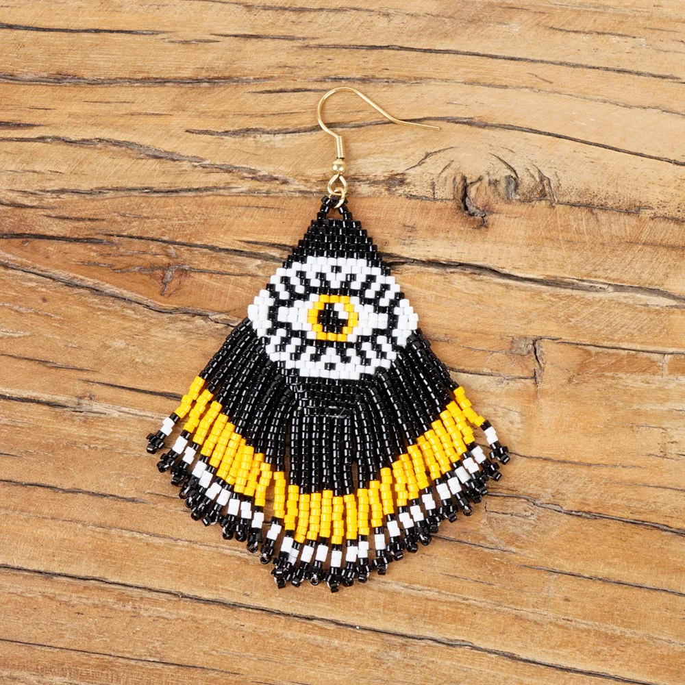 11999139109_675665172