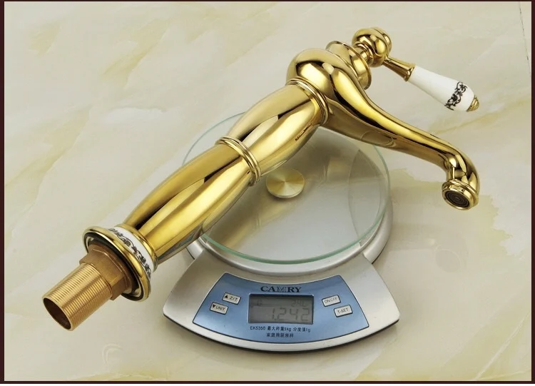 Basin Faucet Brass Gold Bathroom Sink Faucet Single Handle Ceramics Bath basin Deck Hot Cold Mixer Water Tap Crane