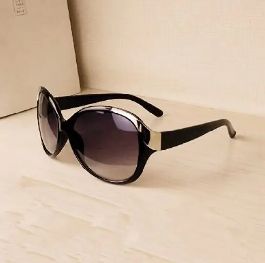 Высококачественные женские солнцезащитные очки, роскошные модные летние солнцезащитные очки, Женские винтажные солнцезащитные очки R167 - Цвет линз: Черный