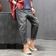 Женские джинсы осень Ретро Свободные повседневные джинсовые брюки женский эластичный пояс карман вышивка Mori Girl; Винтажный стиль брюки