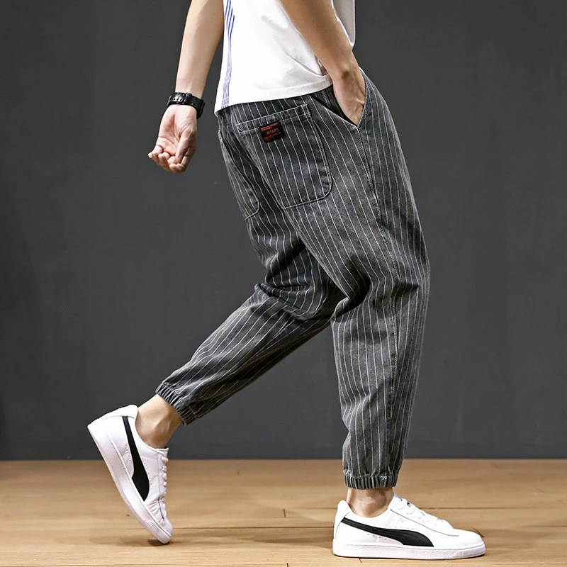 Fashion Streetwear Men Jeans Casual Leisure Stripe Harem Pants Slack Bottom Cargo Pants Big Size 28-42 Hip Hop Joggers Pants Men