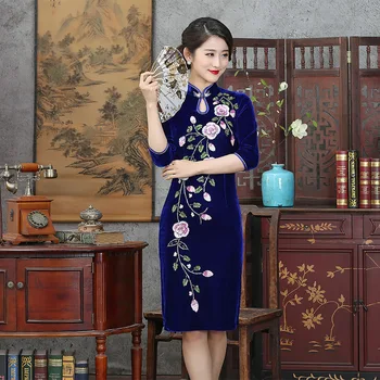 

Autumn Winter New Lady Evening Party Dress Plus Size 3XL-5XL Velvet Flower Cheongsam Elegant Mandarin Collar Qipao Vestidos