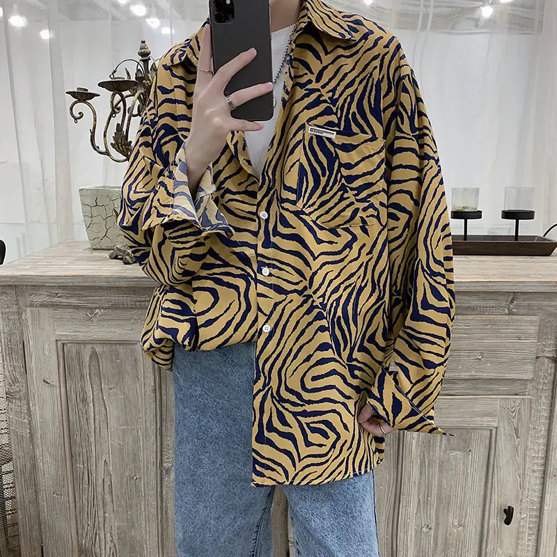 

Men's long-sleeved shirts 2020 autumn and winter new loose wild zebra pattern tops young people personality trend clothing