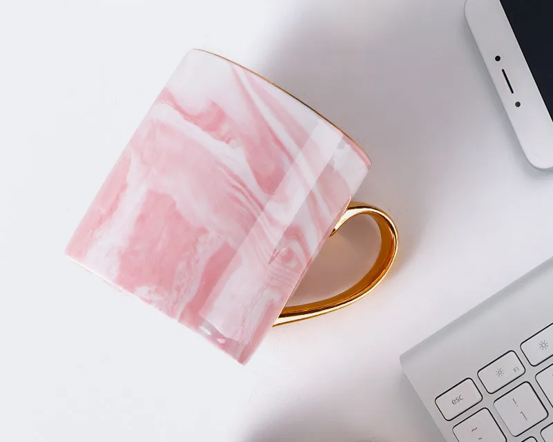 pink Mis Европейские мраморные зерна Пномпень кружки пары влюбленных Подарочная керамическая кружка молоко чай кофе для завтрака фарфоровая чашка подарок - Цвет: pink Mis