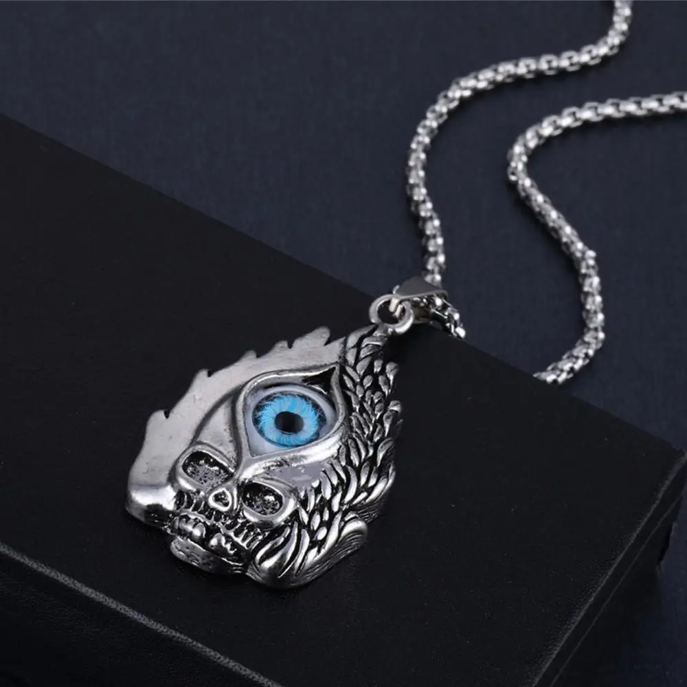 

2020 Western Vintage Hip-hop Plain Pendant Necklace Titanium Steel Skull Eye Pendant Necklace Trendy Male Jewelry