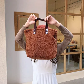

Women large capacity Shopping Bags Winter new soft wool plush Woman bags ladies Totes Shopping Bag bolsa feminine white