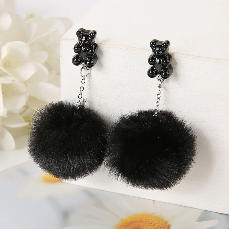 Cute Pompom Stud Earring Multicolours Resin Candy Bear Charms With Puffer Ball 1Pair Fashion Woman Jewelry Birthday Gift