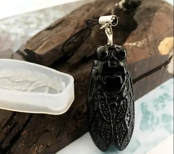 

Summer Crystal UV Epoxy resin cicada Silicone mold for pendant High Mirror Handmade Jewelry making tool Decoration craft display