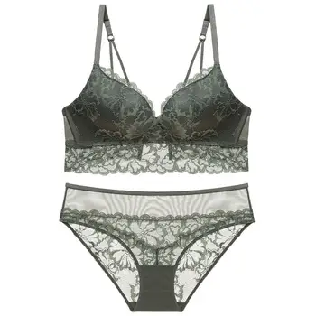

Women's French Retro Sexy Lace Underwear Bra Set Big Chest Show Small Wireless Bra And Sheer Panty Set Lingerie for Girls