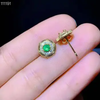 

Natural emerald Earring fashionable gem quality 925 silver 3mm