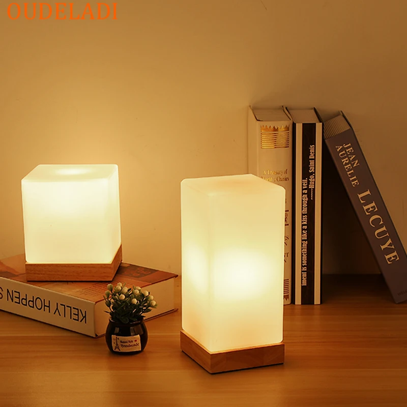 OUDELADI 침대 옆 테이블 램프 단단한 나무 유리 야간 조명 단순함 따뜻..