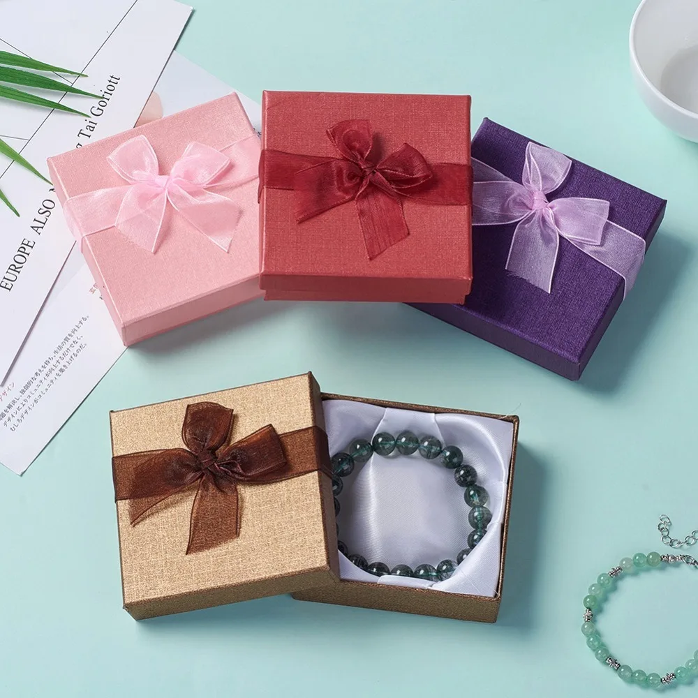 Luxury Bracelet Bangle Polka Grey White Cardboard Ribbon Decor Gift Box 9x9x2cm 