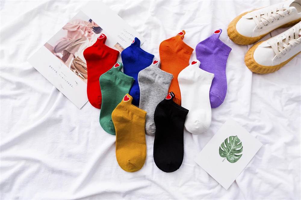 Neue frauen Sommer Frühling Cartoon Baumwolle Lustige Stickerei Rote Herz Socken Nette Mädchen Bunte Kurze Knöchel Sokken Dropship – Detail 5