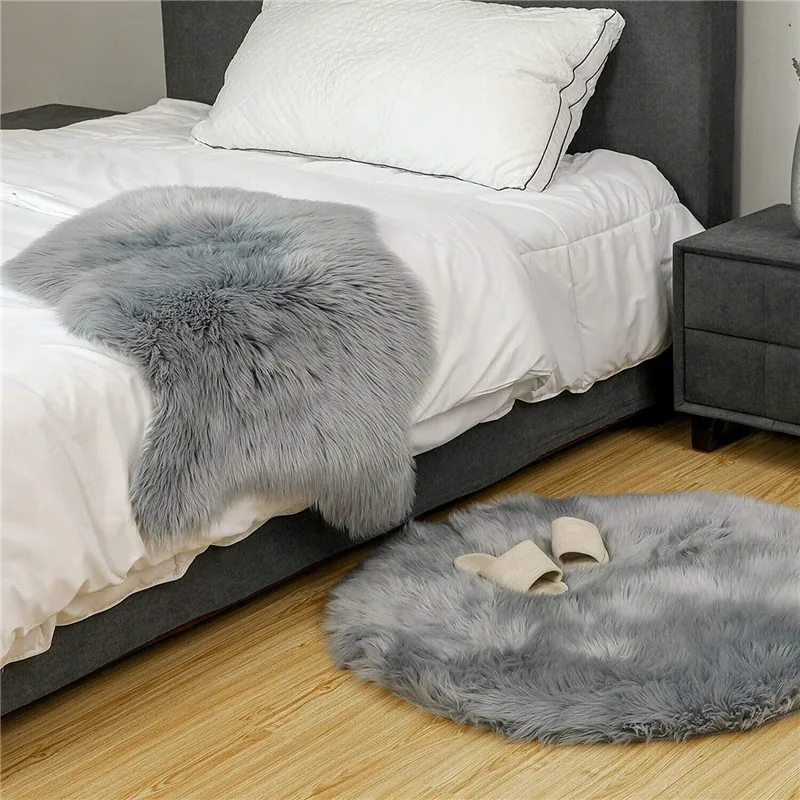 

Yooap Faux Fur Sheepskin Style Rug (75 x 120 cm) Super Soft Blanket Aircraft Sofa Use Office Portable Car Travel Cover Rug- Gray