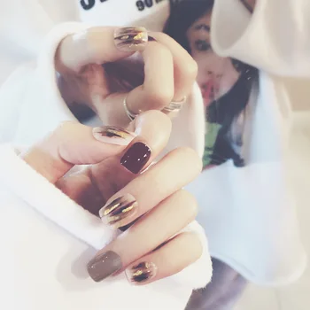 

24pcs New Fashion Brown Fake Nails Shading Design Finished False Nail Full Cover Short Square False Nails with Glue Sticker