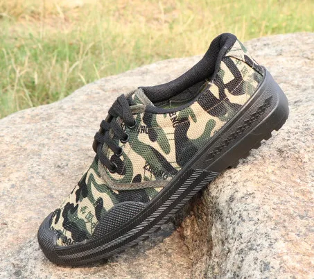 

of the trend of students men's clothing