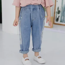 Джинсовые брюки для мальчиков коллекция года; сезон весна-осень; корейский стиль; стиль; брюки; Цвет белый; английский; Детский Светильник; джинсы