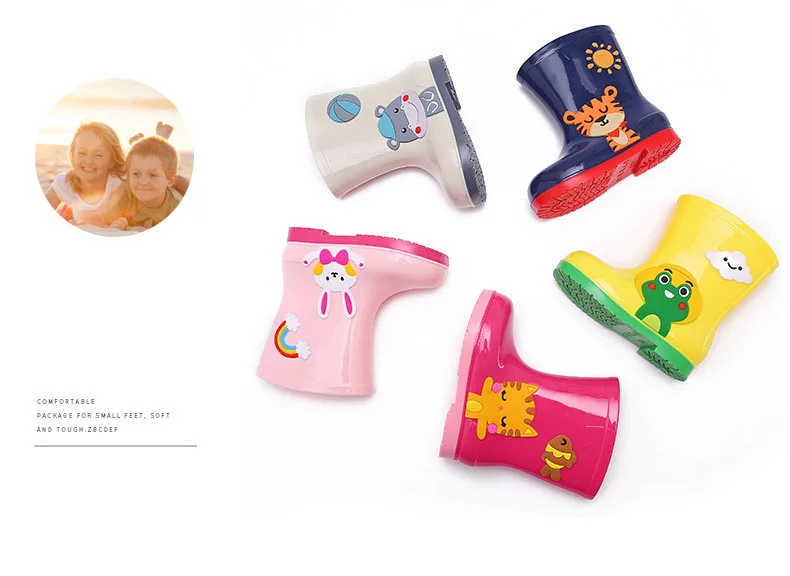 Warm and Waterproof Rainboots for Children Cute Girls Boys Removable Plush Shoe Cover Kids Shoes Outdoor Walking Shoes D03233 Warm and Waterproof Rainboots for Children Cute Girls Boys Removable Plush Shoe Cover Kids Shoes Outdoor Walking Shoes D03233