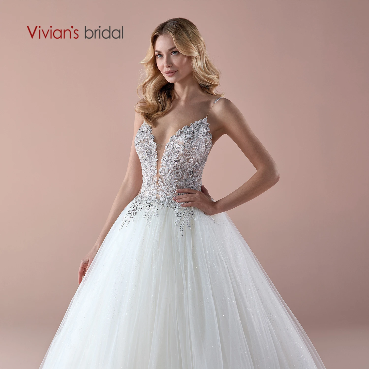 Vivian's Bridal Boho кружевное платье с аппликацией из Мягкого Тюля, свадебные платья пикантные тонкие бретельки с глубоким v-образным вырезом и открытой спиной, с коротким шлейфом, свадебное платье