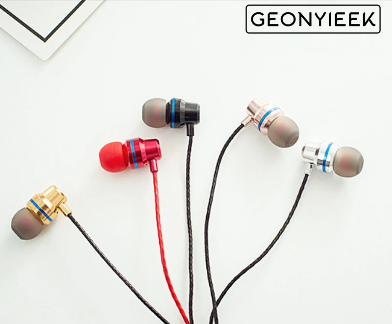 3.5mm Microphone Weaving Cloth Rope Sports Personalized Earpiece Super Bass Earphones