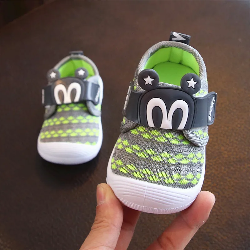 Г. Новая Осенняя детская обувь с мягкой подошвой для девочек детские Сникеры для мальчиков, звуковая детская повседневная резиновая обувь для малышей 1-3 лет