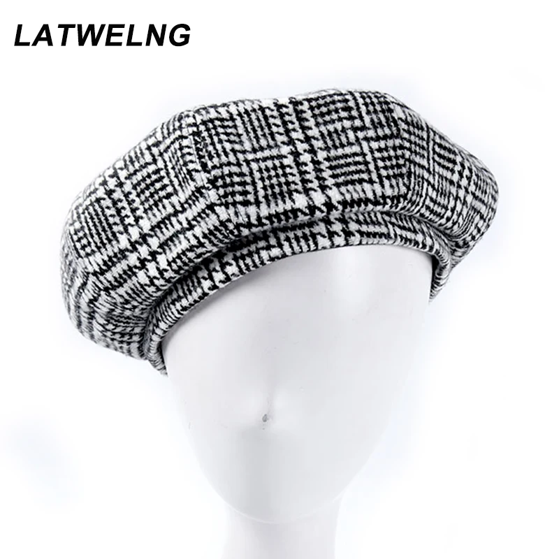

Wholesale New Female Houndstooth Octagonal Hats Trend Classic Plaid Painter Hat Pink Cute Berets Black Winter Hats