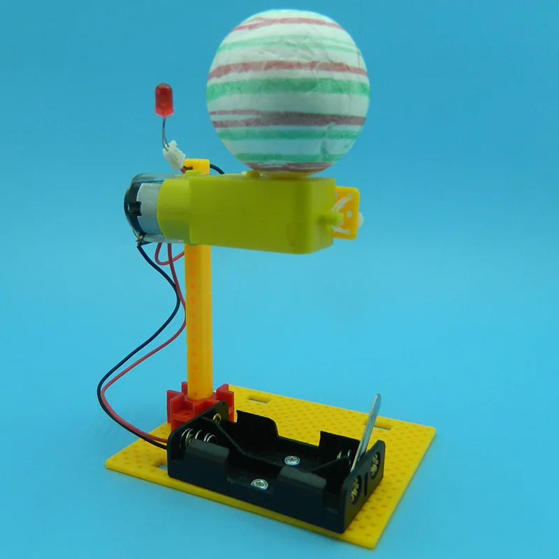 

Science And Technology Small Production Invention Young STUDENT'S Handmade Homemade Material Earth Sun Moon Three Globes Astrono