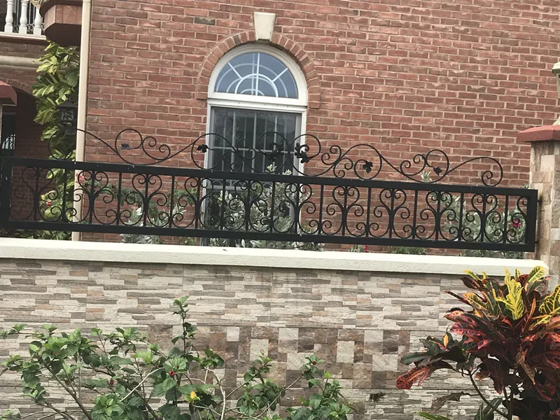 

Home Use Aluminum Wrought Iron Fence Metal Panel Ornamental With Post HC-F6