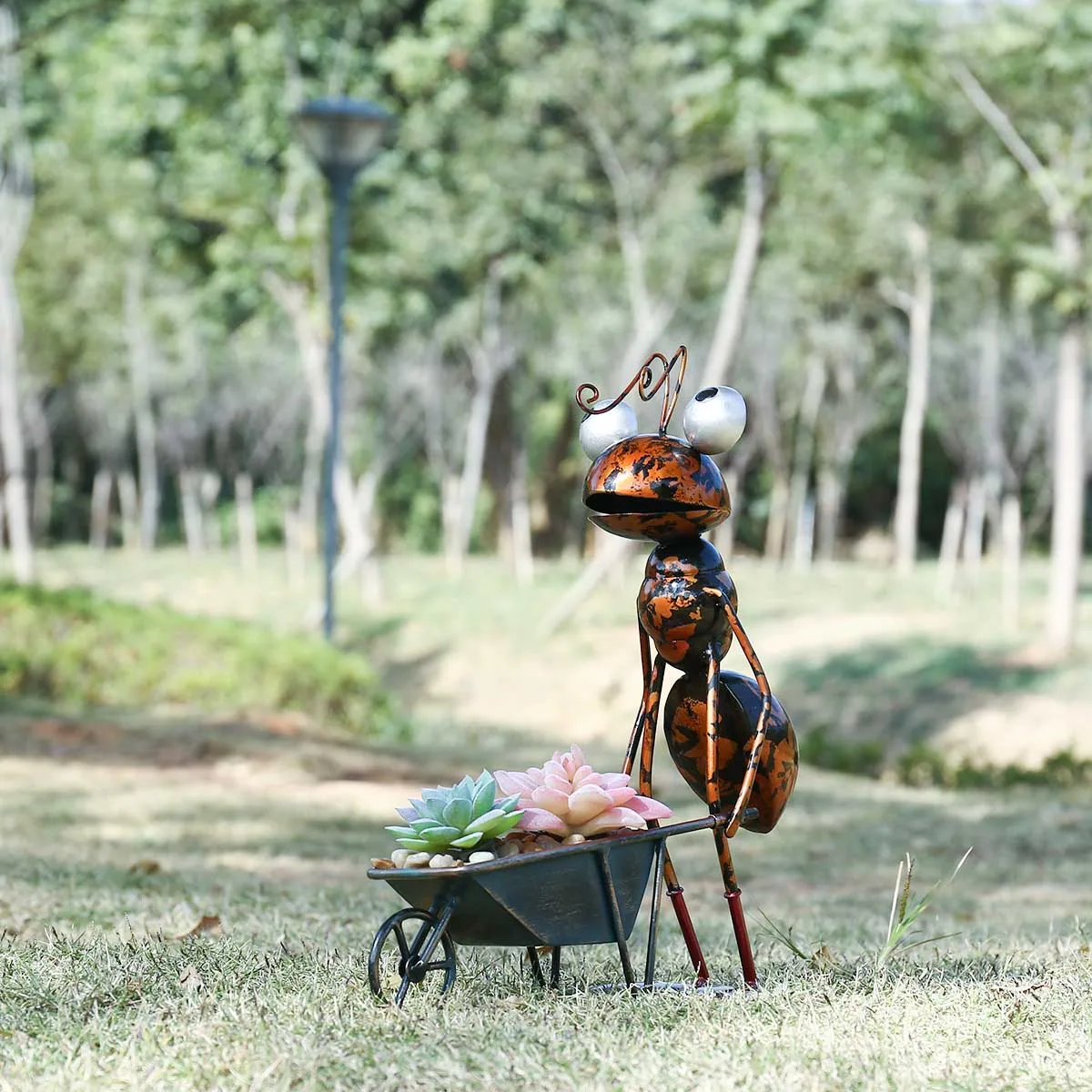 Tooarts 13inch Ant Sculpture Iron Cartoon Ant With Removable Bucket Garden or Desk Decor Succulent Flower Pot Trinket Storage