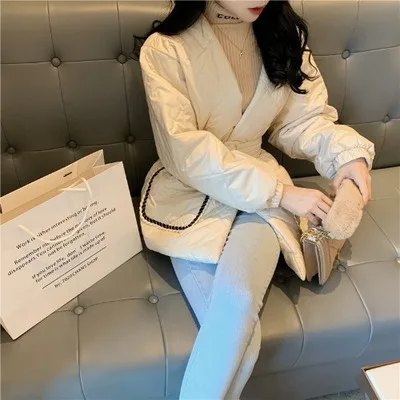 Beige Винтажное стильное зимнее теплое Женское пальто прочный мягкий хлопок стеганые куртки для женщин тонкий пояс зимние парки куртка - Цвет: Beige