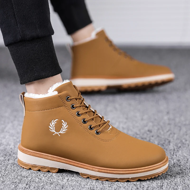 

New Winter Men Boots Warm Fur Leather Ankle Boots Men Lace-Up Comfortable Work Man Boots Winter Shoes Zapatos Hombre Invierno