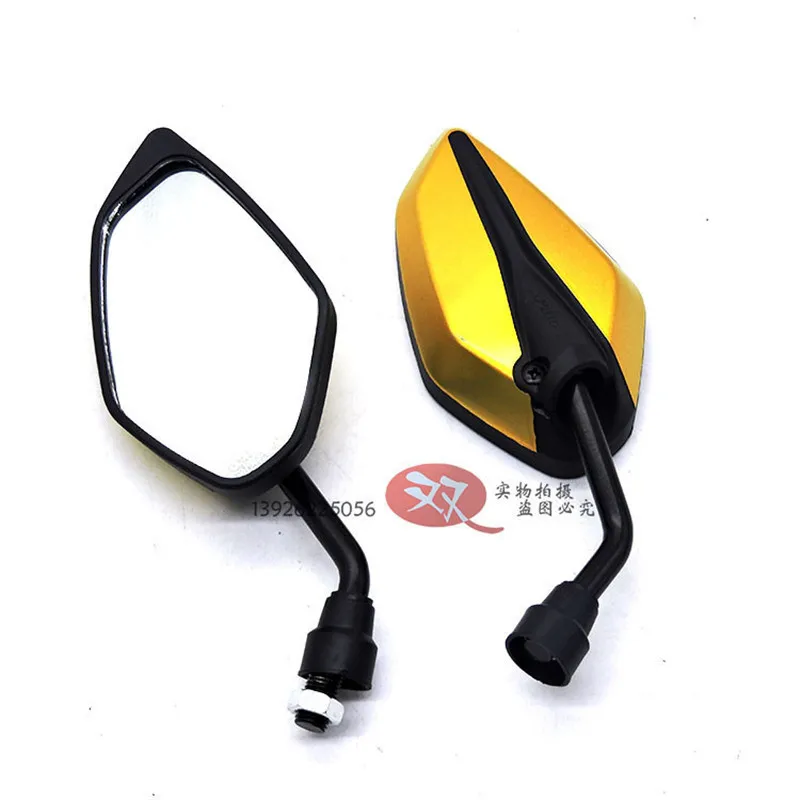 7418860691_982825698