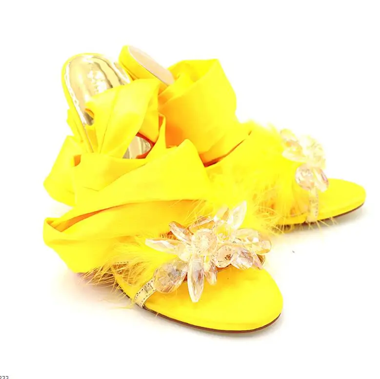 H2b55b501a0f04073ad72060782702265E