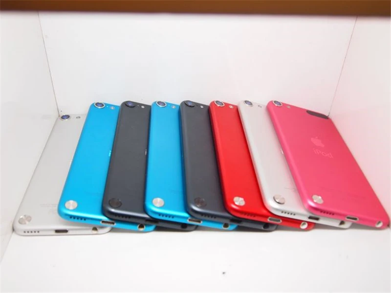 Б/у разблокированный Apple Ipod Touch5 MP3/4 4,0 дюйма сенсорный экран Встроенные динамики 16/32 ГБ флэш-памяти, Встроенная память музыкальный плеер видео играть с FM Электронная книга