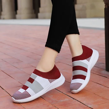 

Flyknit Sock New Sneakers Women Shoes Breathable Mesh Slip-on Flat Shoes Women Mother's Plus Size Loafers Shoes zapatillas mujer