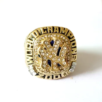 

2000 New York Yankees Baseball Gold Championship Fans Championship Ring