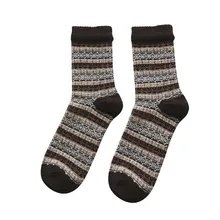 Женские носки, зимние теплые толстые шерстяные винтажные носки, женские повседневные полосатые уличные носки, милые женские носки для девочек кофейного цвета