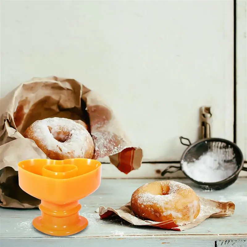 4Pcs Plastic Donuts Molds Creative Baking Tool Set Bakewares for Bakery (Yellow)