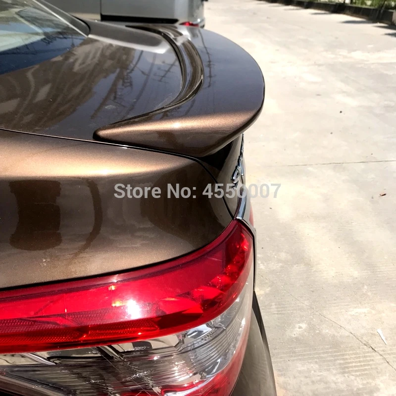 For Nissan Sentra Car Decoration Spoiler ABS Plastic LED Light Rear Spoiler For Nissan Sentra 2012 2013