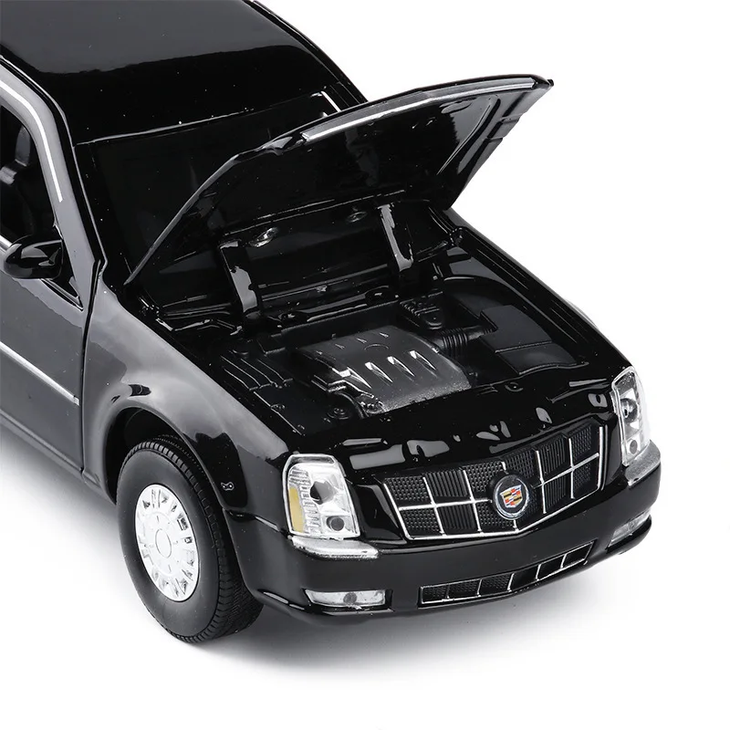 Детские игрушки 1:32 Cadillac DTS автомобиль литье под давлением сплав изготовлен из