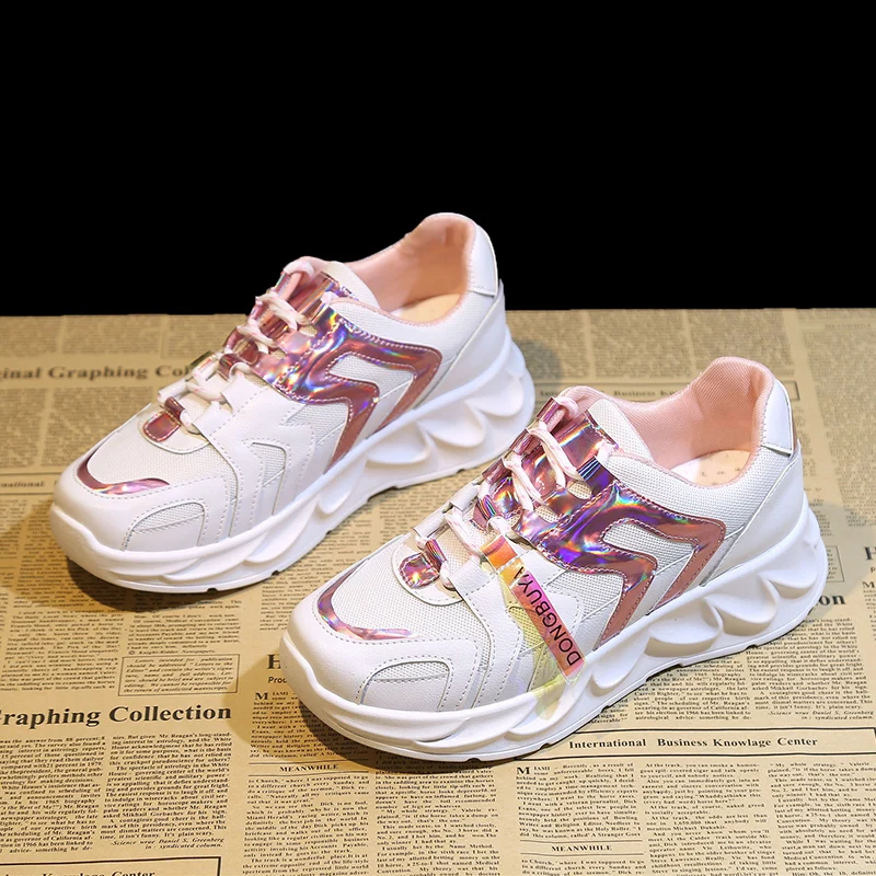 Women Fashion Sneakers  Thick Bottom Casual Shoes Women New Heighten Vulcanize Shoes Women Light Breathable Rubber Glowing Shoes