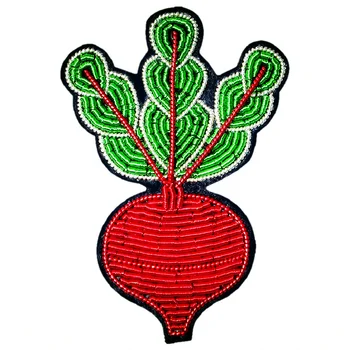 

Indian silk Hand-embroidered plant brooch beet cute brooch female high-end accessories pin decoration wild