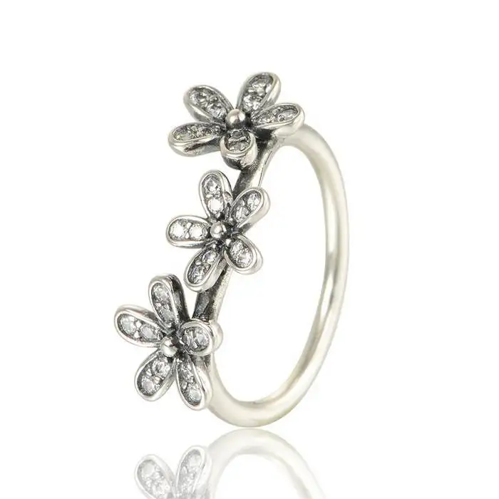 

Женское кольцо из серебра 925 пробы, с кристаллами