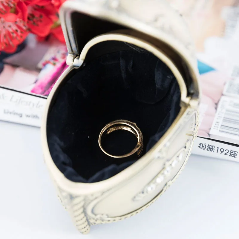 Vintage Zinc alloy Rhinestone Jewelry Box Creative Small Trinket Storage Organizer Box for Women Christmas Gift