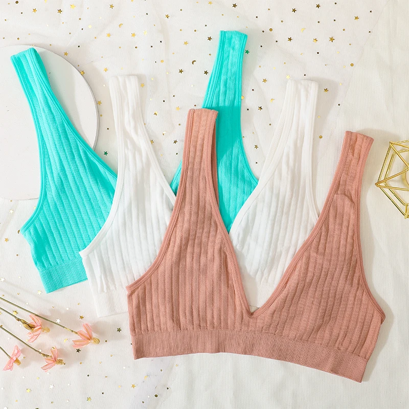 Seamless V-Neck Push Up Bra 2