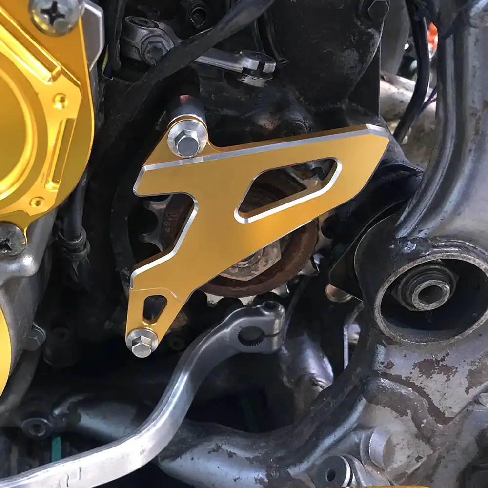 drz400sm chain cover